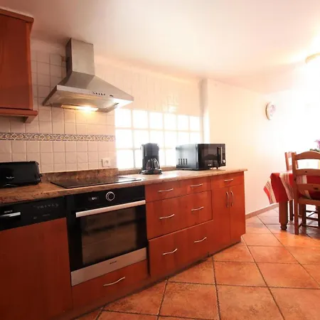 Holiday home Maison 